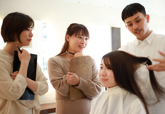 スタッフ教育の拡充